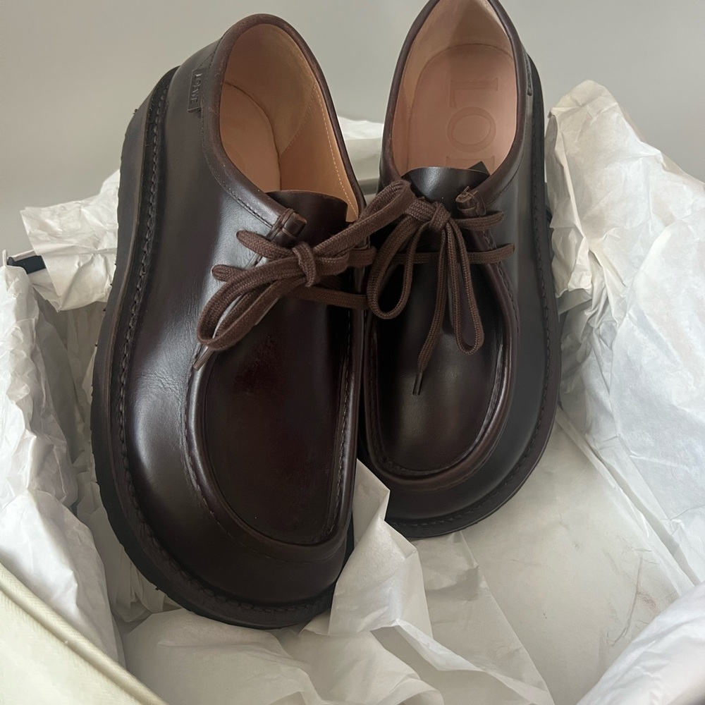 Loewe Faro Leather Loafer Shoes - Picture 6 of 6